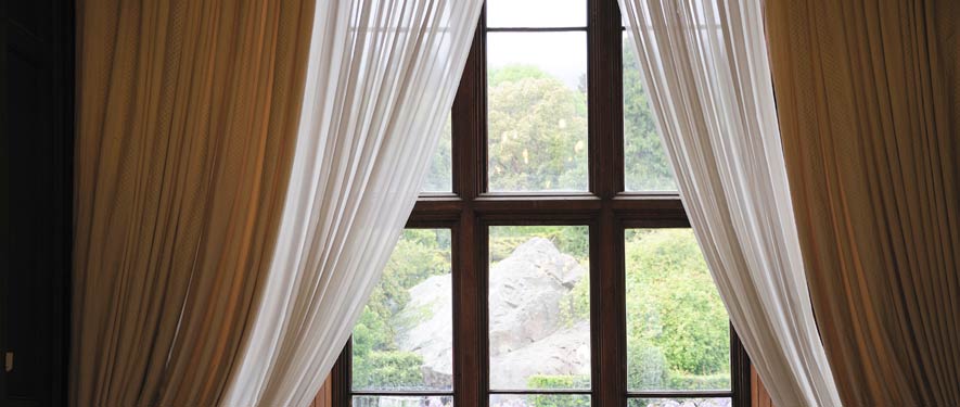 Houston , TX drape blinds cleaning